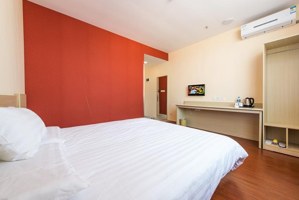 7Days Inn Shanghai Caobao Road Metro Station Chambre photo