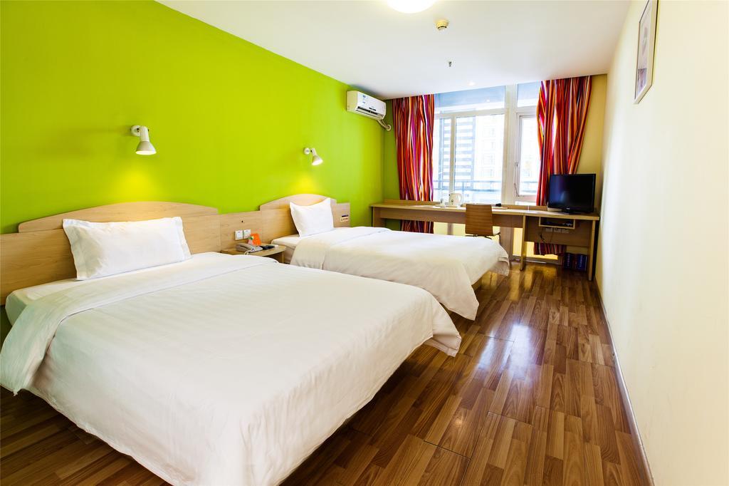 7Days Inn Shanghai Caobao Road Metro Station Chambre photo
